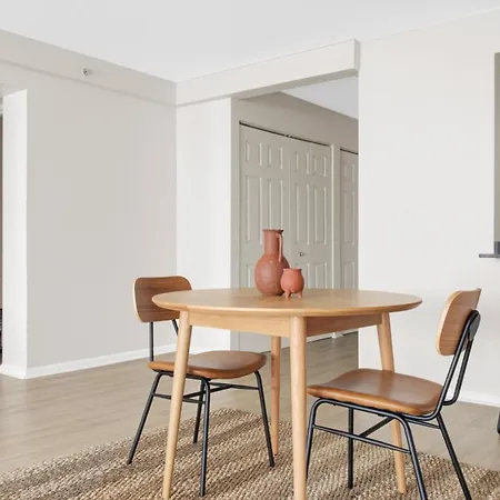 Spacious Beacon Hill 1br Wviews Gym Bos-499 Boston