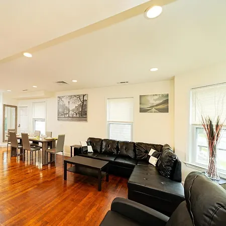 Apartment 988 - 4br - Cozy Getaway Near Common