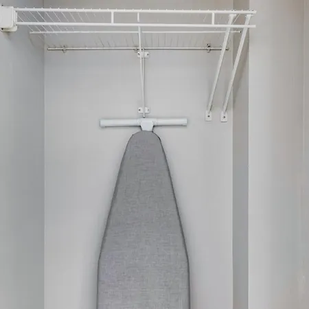 Back Bay 1br W Rooftop Gym Nr Shops Dining Bos-896 * Boston