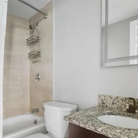 Apartment Back Bay 1br W Rooftop Gym Nr Shops Dining Bos-896