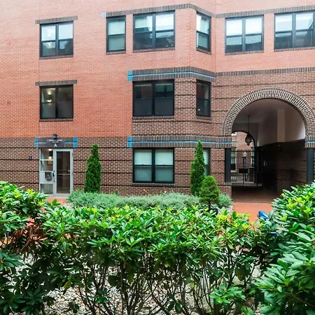Back Bay 1br W Rooftop Gym Nr Shops Dining Bos-896 Boston