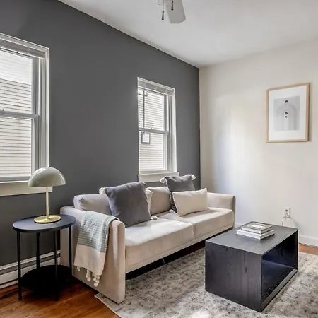 South 1br W Building Wd Nr Seaport Bos-913 Boston