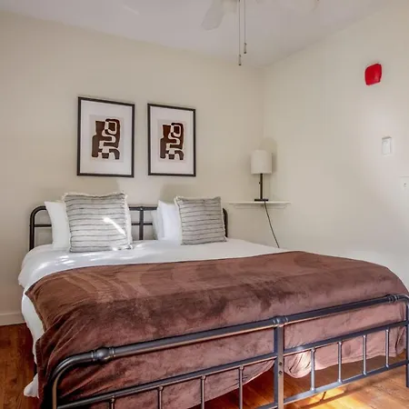 South 1br W Building Wd Nr Seaport Bos-913 Boston