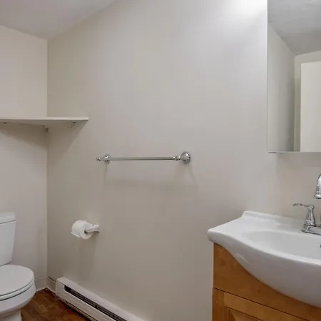South 1br W Building Wd Nr Seaport Bos-913