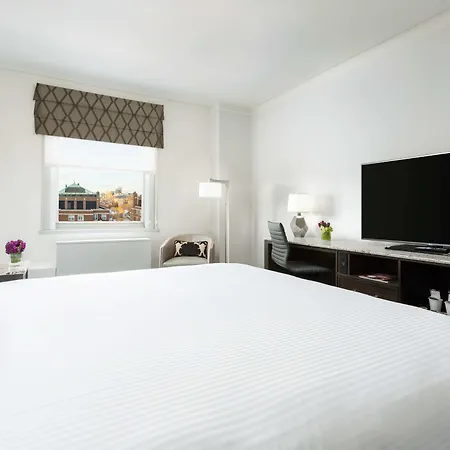 Hotel Hilton Park Plaza