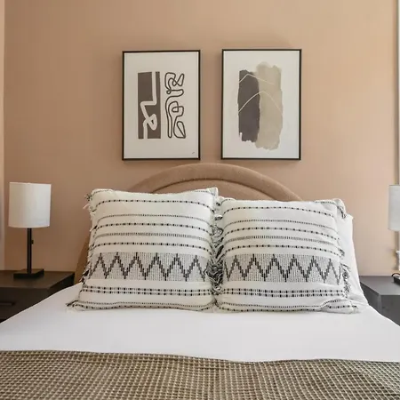 Bright Brighton 1br Near T Shops Bos-775 * Boston