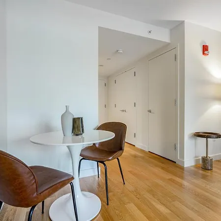 Back Bay 1br W Wd Gym Doorman Nr T Station Bos-86 Apartment