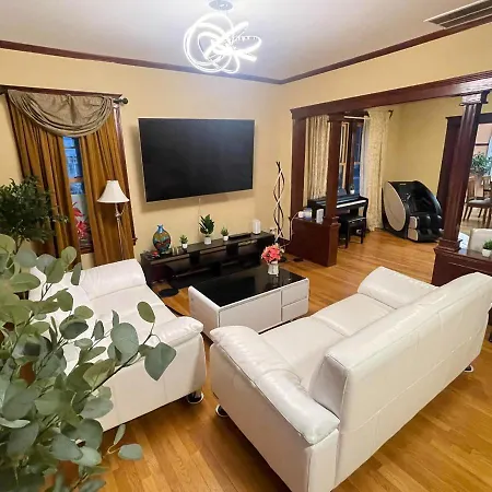 Apartment Beautiful Victorian House, Great Views, Free Parking