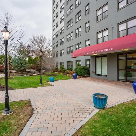 2br W Wd Steps From Carson M St Bos-400 Apartment *
