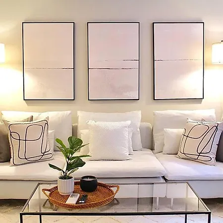 Luxury - Pet Friendly 3bd, 3ba South End Apartment