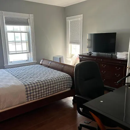 Homestay Airport Room 33 Boston