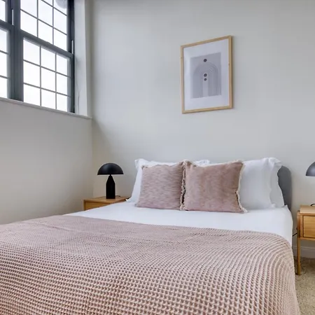 Kendall Square 2br Nr Restaurants Mit Bos-810