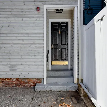 Apartment South 2br W Building Wd Nr Seaport Bos-915 *
