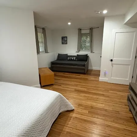 Apartment Perrin Place Unit 1