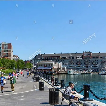 Harbor Views Modern North End Free Parking! *