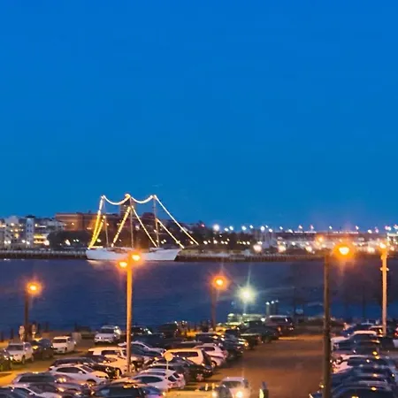 Harbor Views Modern North End Free Parking! *