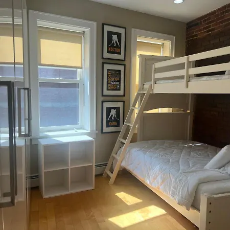 Apartment Harbor Views Modern North End Free Parking! Boston