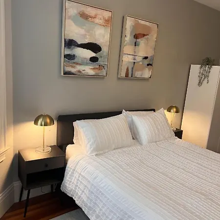 Homestay The Longmont
