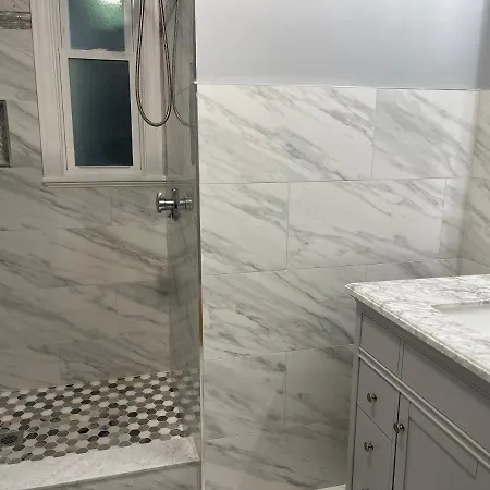 Apartment Luxury 3 Bedroom Private *