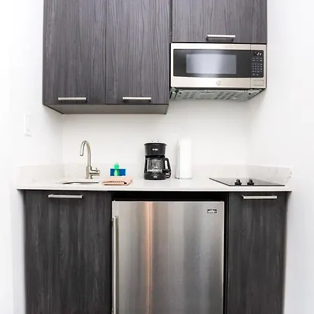 Modern In Historic - Unit #103 *