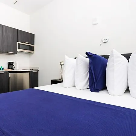 Apartment Modern In Historic - Unit #103 *