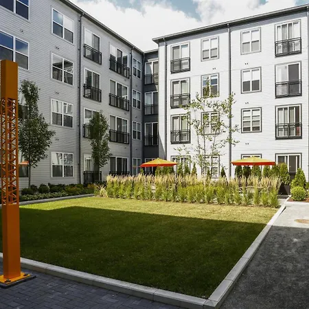 S 1br W Gym Wd By Seaport Lawn On D Bos-347 Apartment Boston