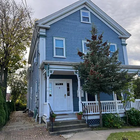 Apartment Victorian House With Irish Leave Boston