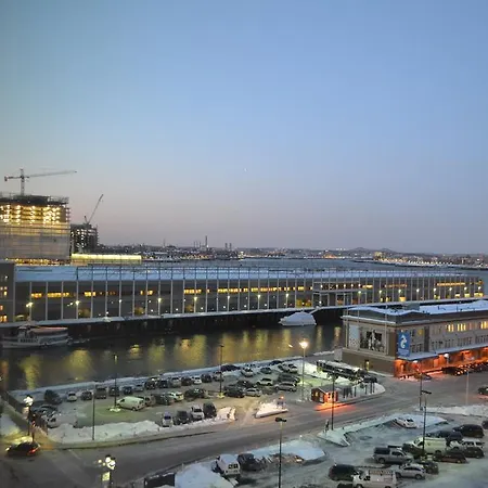 Seaport Luxury Harborview Apartments By Sparesuite *