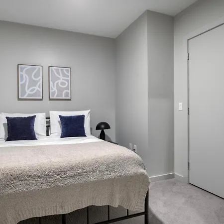 Apartment Brighton Jr 1br W Gym Wd On The River Bos-996 *