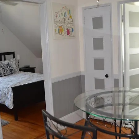Apartment Allston Red House 1 Bed By Royalstreet *