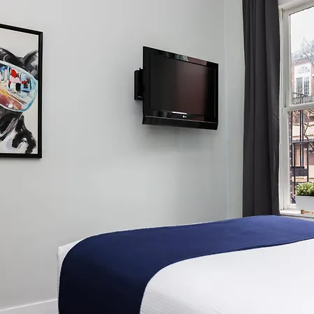 Apartment Cozy On Newbury Street, #1 Boston