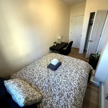 Holiday home Furnished 3-bed 1-bath Private Apt In South End Boston