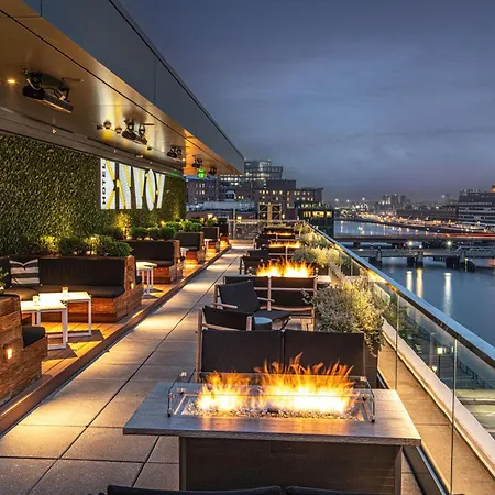 The Envoy Hotel, Autograph Collection Hotel 4*