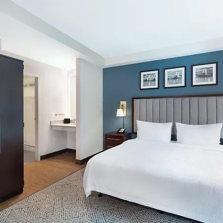 By Marriott Back Bay/fenway Hotel Boston