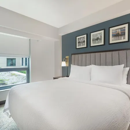 Hotel By Marriott Back Bay/fenway Boston
