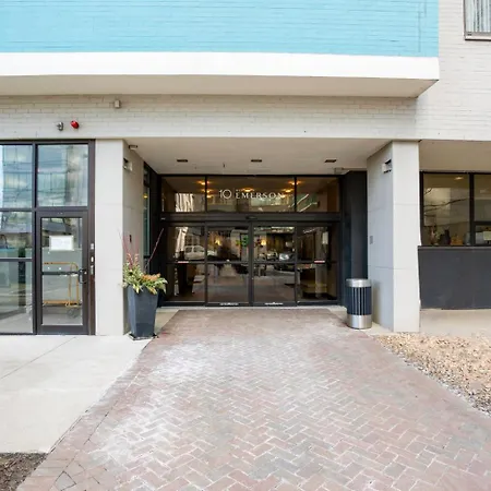 Apartment Spacious Beacon Hill 1br Wviews Gym Bos-495 *