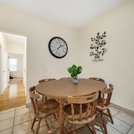 Newly Renovated 2br1ba At The Apartment *