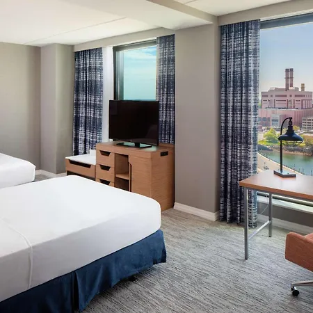 Hotel Hampton By Hilton At The Seaport District