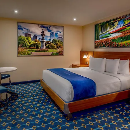 Harborside Hotel 3*