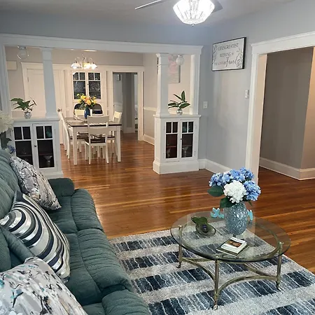 Apartment Luxury 2 Bedroom Private Boston