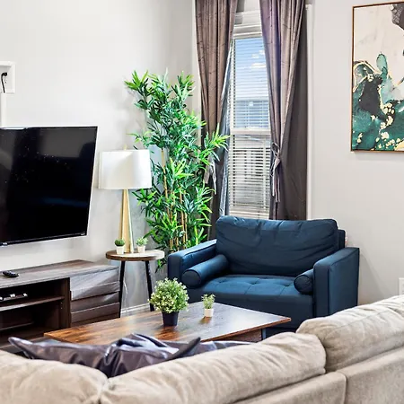 Apartment Spacious Fully Furnished By Logan Airport *