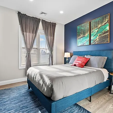 Spacious Fully Furnished By Logan Airport *