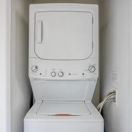 Brighton 2br W Gym Wd Near Green Line Stop Bos-983 Apartment