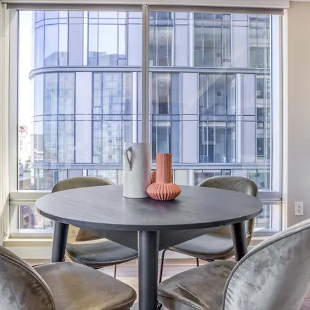 Theatre District 2br W Wd Gym Nr Theaters Bos-251a Apartment