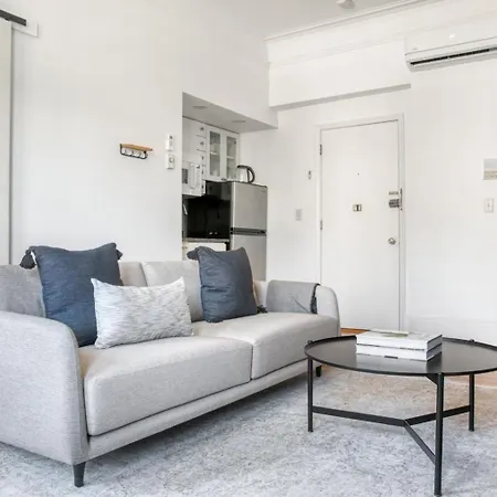 Apartment On Newbury W A Shopping Dining Bos-600