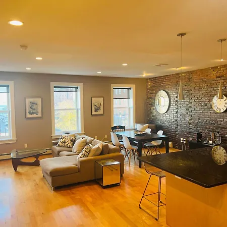 North End Harbor View Condo. Free Parking Boston