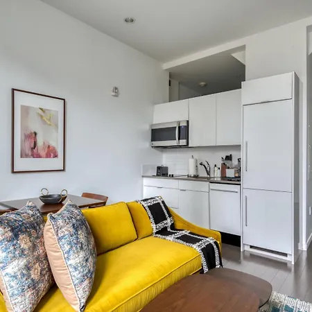 Apartment Downtown W Gym Wd Nr Waterfront Bos-985