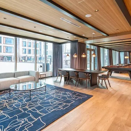 Modern Seaport Oasis Apartment Boston