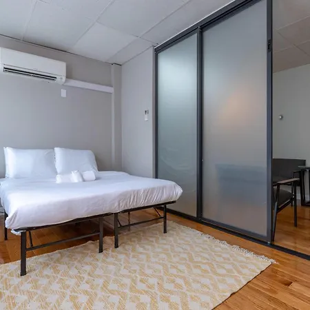 3 Bed 1 Bath In Historic Building Boston