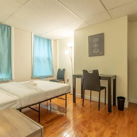 Apartment 3 Bed 1 Bath In Historic Building Boston
